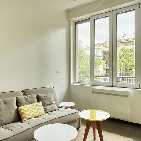 Passy Trocadero By Studio Prestige * Paris