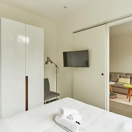 Passy Trocadero By Studio Prestige * Paris